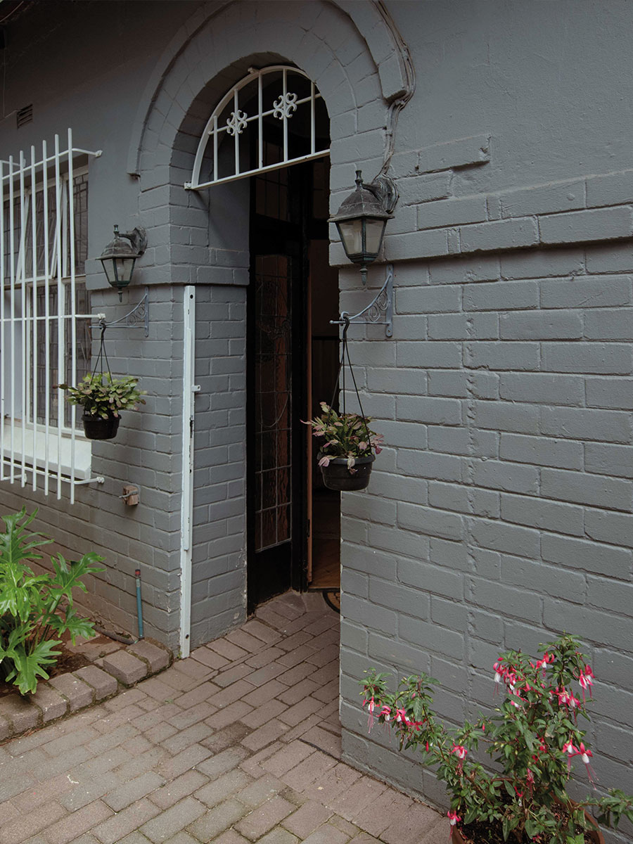 Hibiscus-House-Melville-Entrance