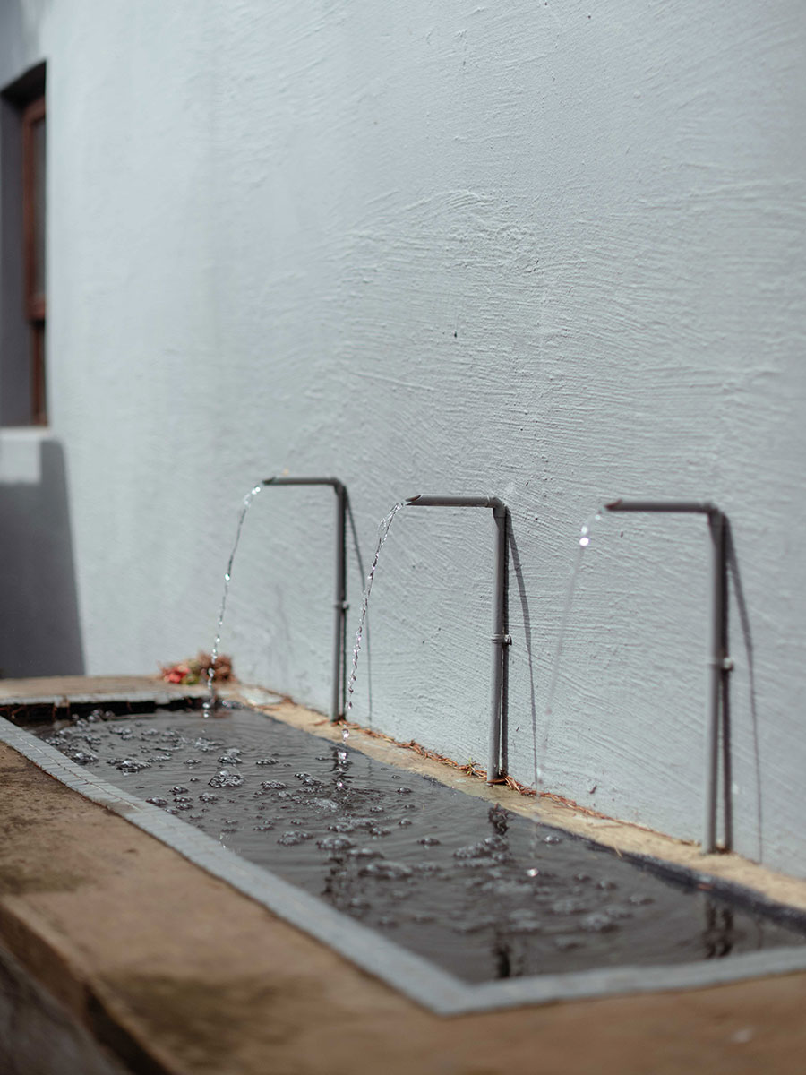 Hibiscus-House-Melville-Water-Feature